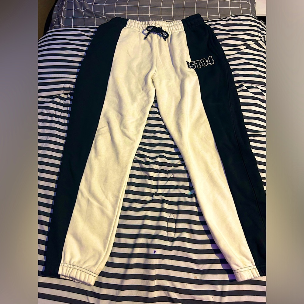 EST84 Sweat pants